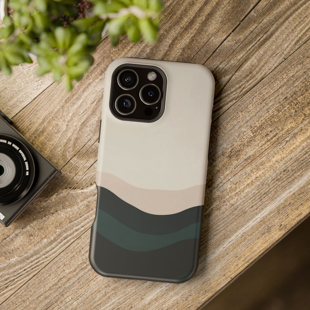 Soft Horizon | Quite Tides Magsafe Phone Case